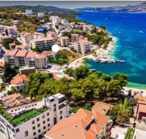 Apartman Pontis Okrug Gornji 特罗吉尔 外观 照片